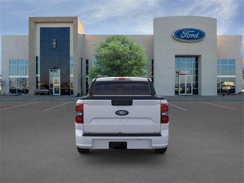 2026 Ford Maverick Lobo High