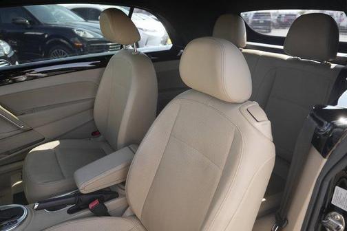 2015 Volkswagen Beetle 1.8T