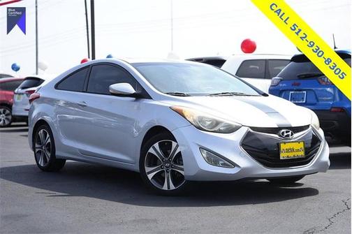2013 Hyundai ELANTRA SE