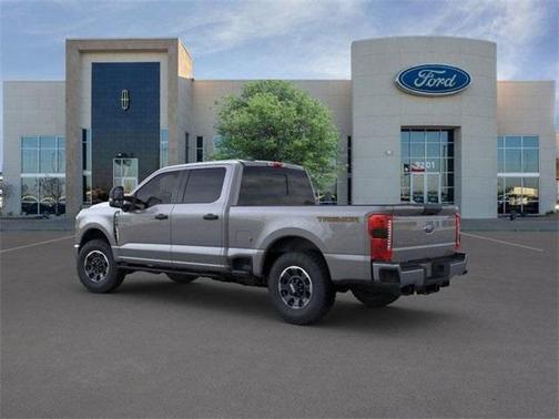2025 Ford F-350 XLT