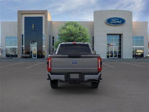2025 Ford F-350 XLT