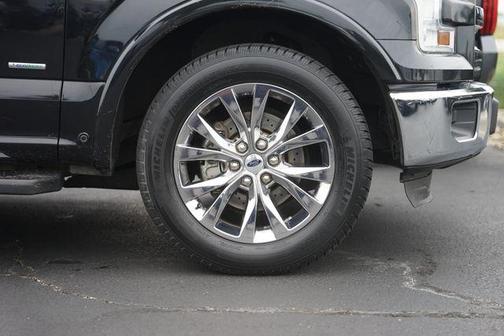 Tuxedo Black Metallic 2015 Ford F-150 Lariat