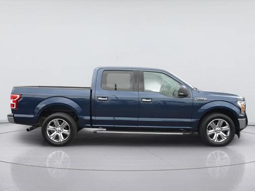 Blue 2019 Ford F-150 XLT
