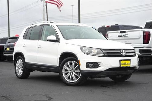 2012 Volkswagen Tiguan SE