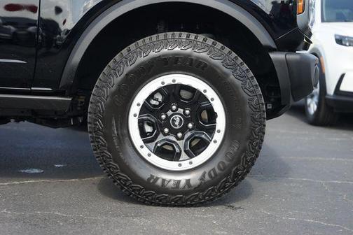 Shadow Black 2026 Ford Bronco Badlands