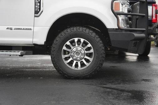 2022 Ford F-350 Lariat Super Duty
