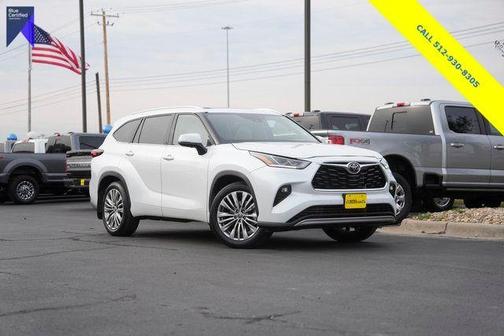 2022 Toyota Highlander Platinum