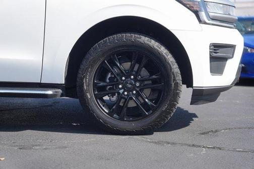 2023 Ford Expedition Max XLT