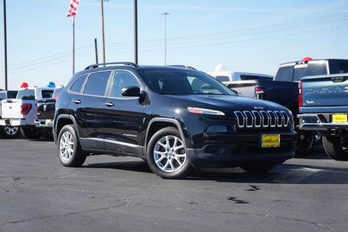 2017 Jeep Cherokee Sport
