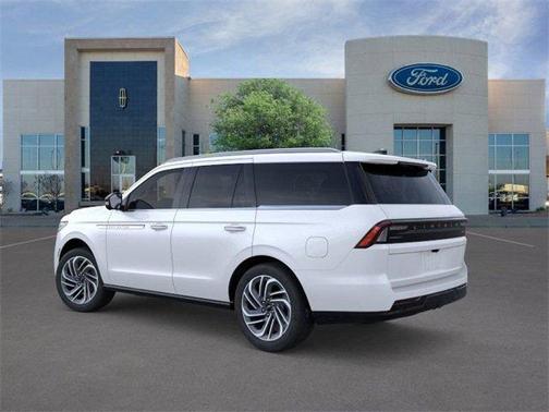 2025 Lincoln Navigator Reserve