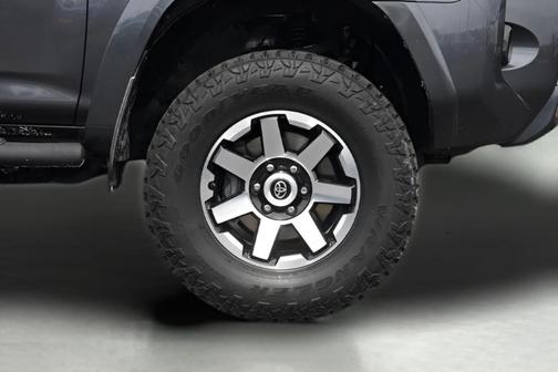 Magnetic Gray Metallic 2018 Toyota 4Runner Sport