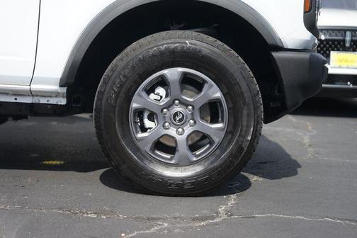 Oxford White 2025 Ford Bronco Base