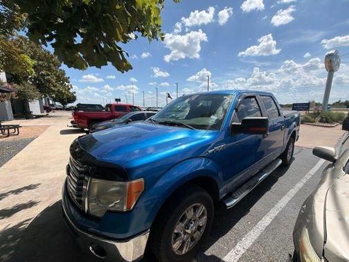 Blue Flame Metallic 2010 Ford F-150 XL SuperCrew