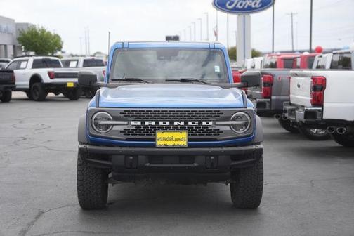 Blue Metallic 2024 Ford Bronco Badlands