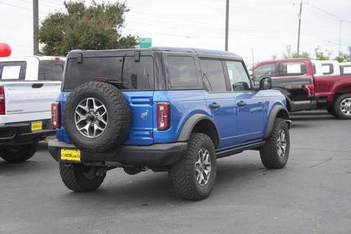 Blue Metallic 2024 Ford Bronco Badlands