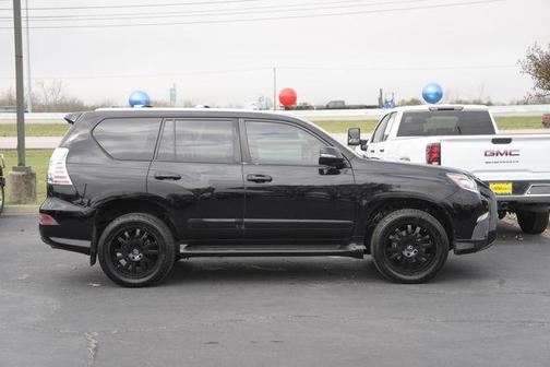 2017 Lexus GX 460 Base