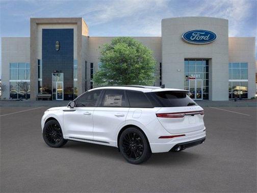 2026 Lincoln Corsair Reserve