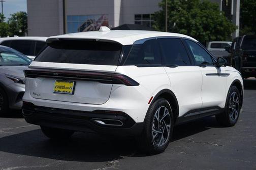 White Platinum Clearcoat Metallic 2024 Lincoln Nautilus Premiere