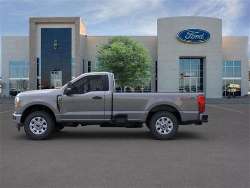 2025 Ford F-350 XLT