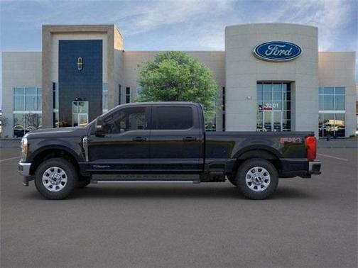 2025 Ford F-250 XLT