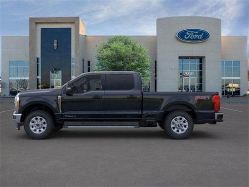 2025 Ford F-250 XLT