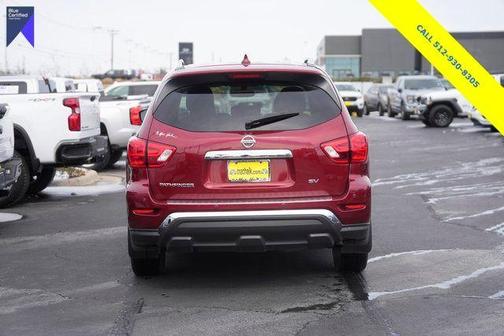 2020 Nissan Pathfinder SV