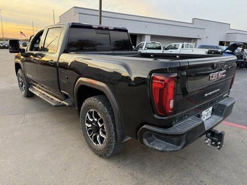 2022 GMC Sierra 2500 AT4