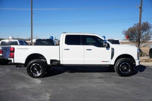 2025 Ford F-250 Platinum