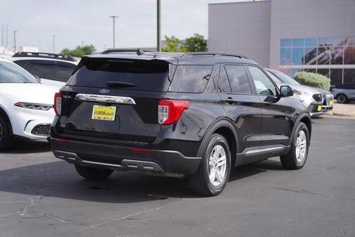 Black Metallic 2023 Ford Explorer XLT
