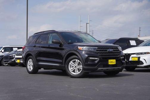 Black Metallic 2023 Ford Explorer XLT