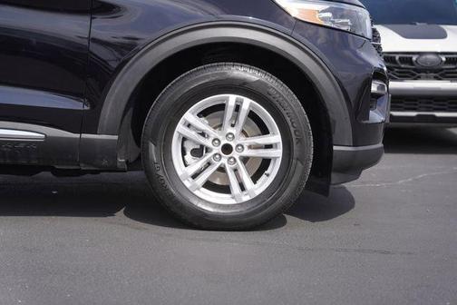 Black Metallic 2023 Ford Explorer XLT