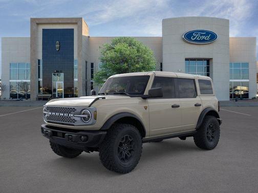 Desert Sand 2026 Ford Bronco Badlands