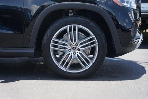 Obsidian Black Metallic 2025 Mercedes-Benz GLS 450 4MATIC