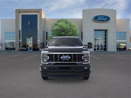 2025 Ford F-350 Platinum