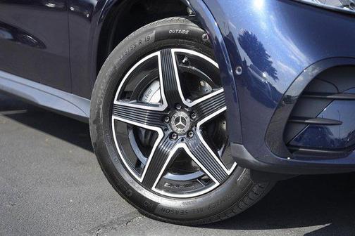 2023 Mercedes-Benz GLC 300 Base