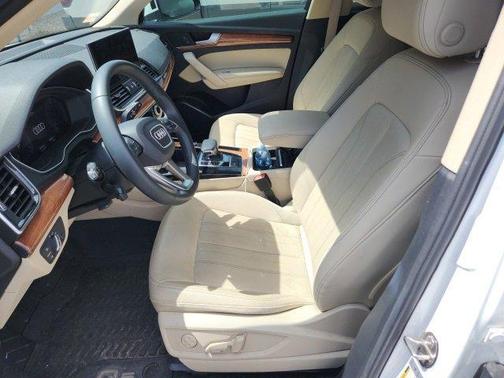 2021 Audi Q5 40 Premium Plus