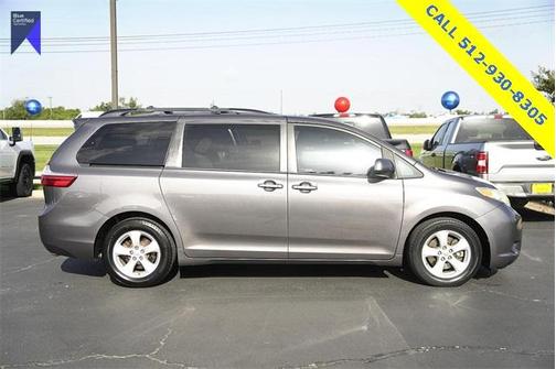 2017 Toyota Sienna L