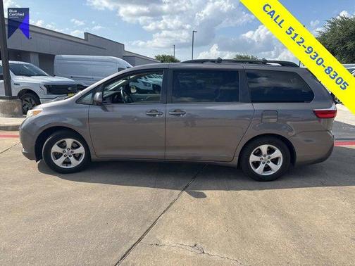 2017 Toyota Sienna L