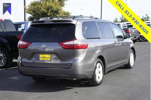 2017 Toyota Sienna L