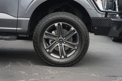 Gray Metallic 2022 Ford F-150 Lariat