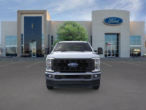 Oxford White 2026 Ford F-250 XL