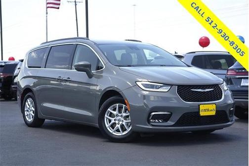 2022 Chrysler Pacifica Touring-L
