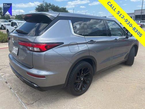 2022 Mitsubishi Outlander SE