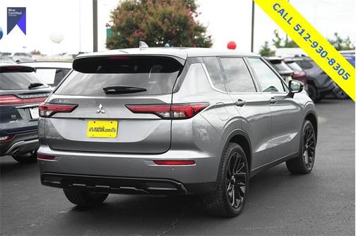 2022 Mitsubishi Outlander SE