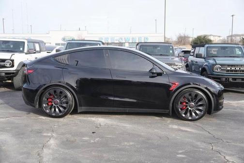 2023 Tesla Model Y Performance