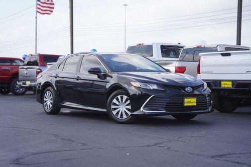 2023 Toyota Camry Hybrid LE
