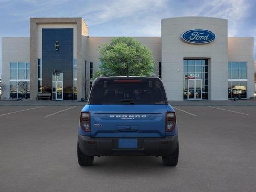 Velocity Blue Metallic 2025 Ford Bronco Sport Outer Banks