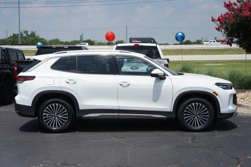 Pure White 2025 Volkswagen Tiguan 2.0T S