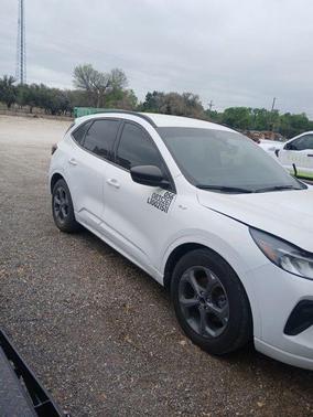 Oxford White 2023 Ford Escape ST-Line