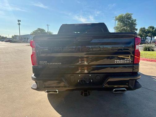 Black 2023 Chevrolet Silverado 1500 High Country